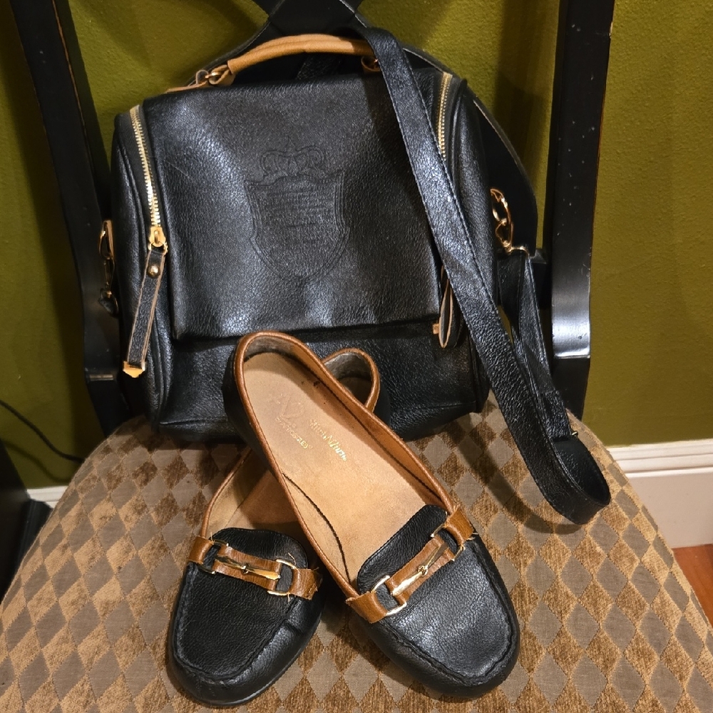 A2 Aerosole 2 Tone Loafers With Purse